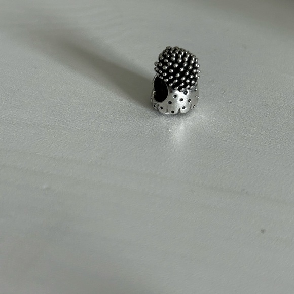 Hedgehog Pandora charm - Picture 3 of 4